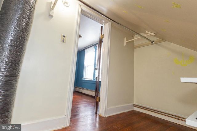 1631 E BUCHANAN TRAIL EAST E, Greencastle, PA 17225