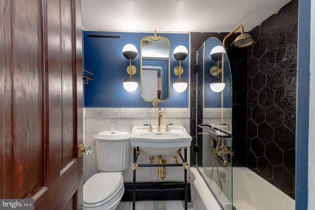 1631 E BUCHANAN TRAIL EAST E, Greencastle, PA 17225