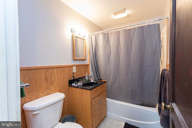 1631 E BUCHANAN TRAIL EAST E, Greencastle, PA 17225