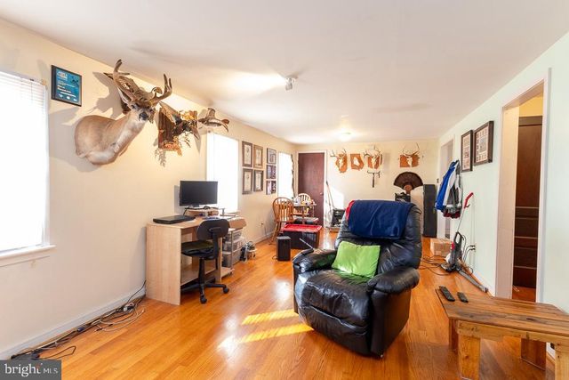 1631 E BUCHANAN TRAIL EAST E, Greencastle, PA 17225