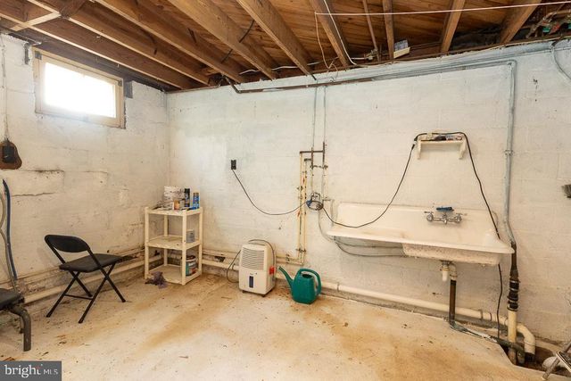 1631 E BUCHANAN TRAIL EAST E, Greencastle, PA 17225