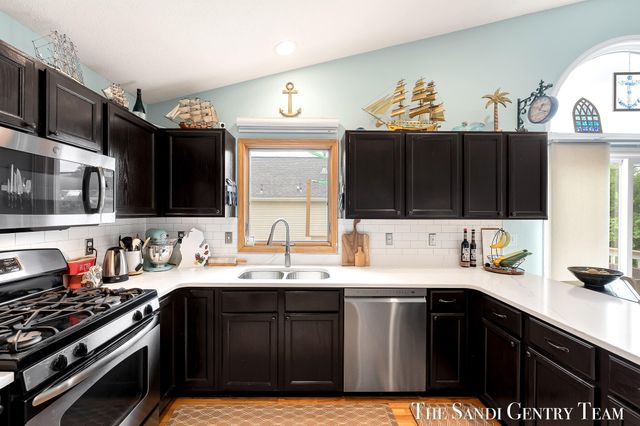 3125 Riley Ridge Road, Holland, MI 49424
