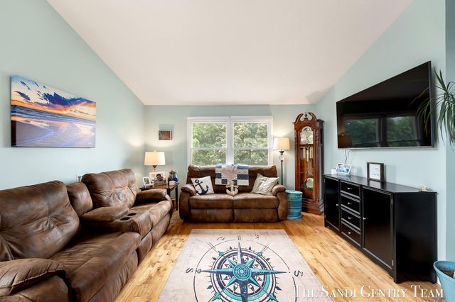 3125 Riley Ridge Road, Holland, MI 49424