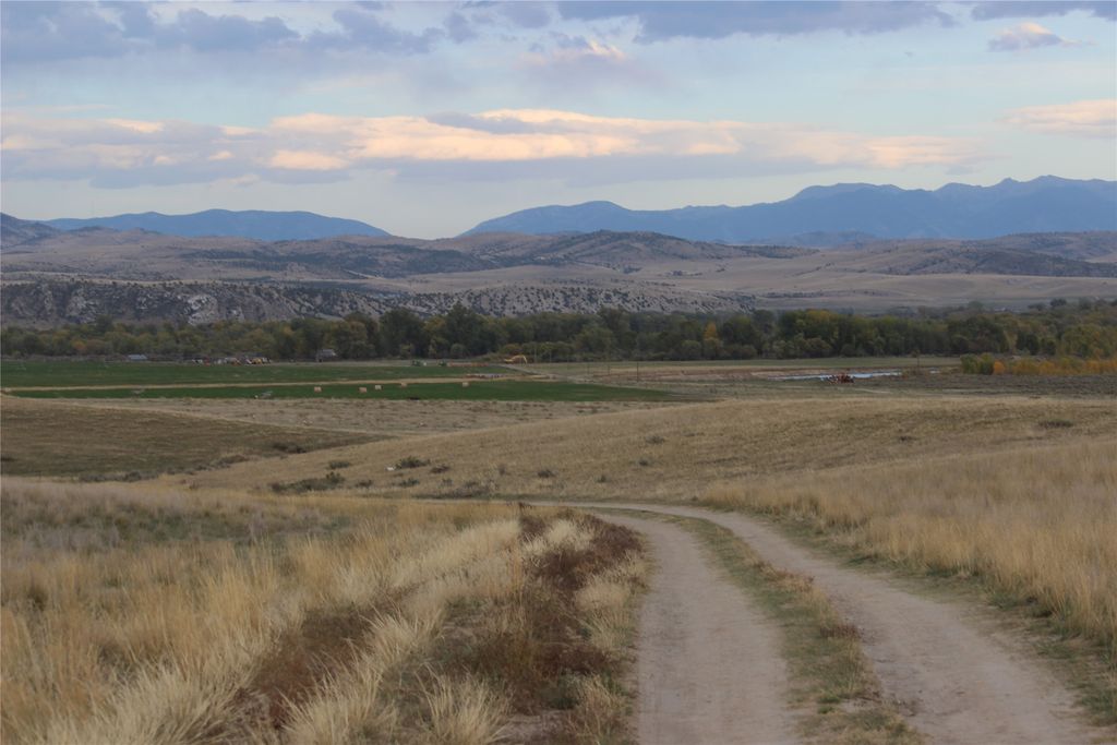 NHN Old Town Road, Three Forks, MT 59752 photo 18