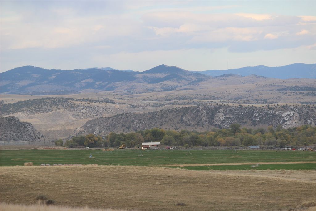 NHN Old Town Road, Three Forks, MT 59752 photo 5