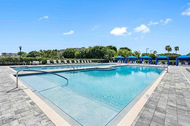 14800 Cumberland Drive Lum - 5-101, Delray Beach, FL 33446