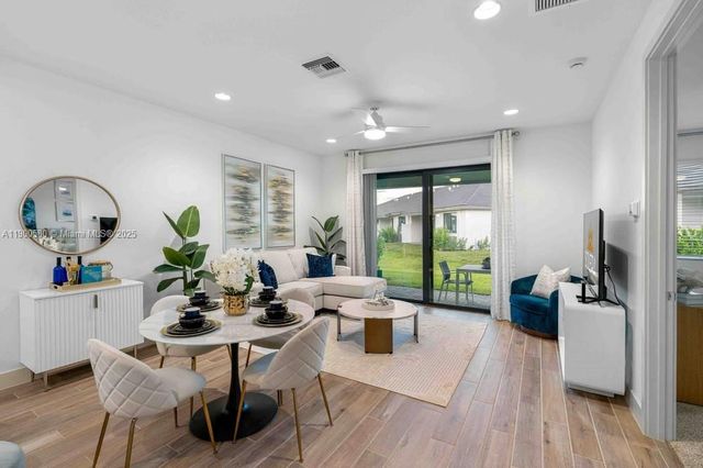 14800 Cumberland Drive Lum - 5-101, Delray Beach, FL 33446