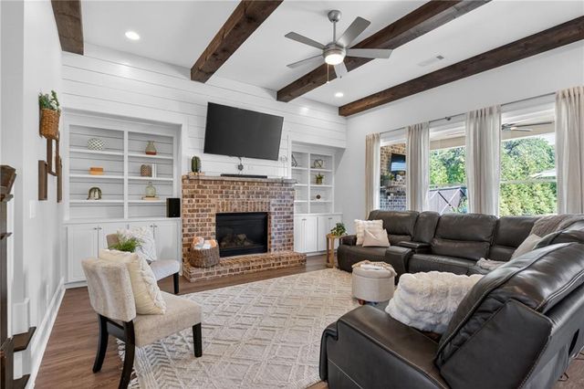 2715 Rustic Lake Terrace, Cumming, GA 30041