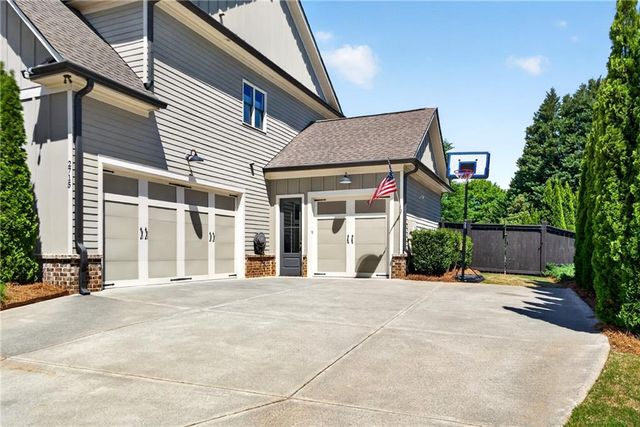 2715 Rustic Lake Terrace, Cumming, GA 30041