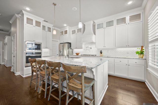 36397 Belle Savanne Ave, Geismar, LA 70734