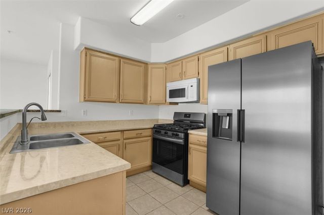 7107 South Durango Drive 305, Las Vegas, NV 89113