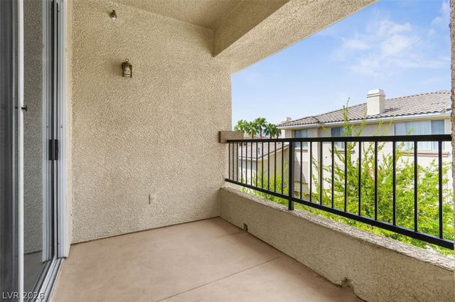 7107 South Durango Drive 305, Las Vegas, NV 89113