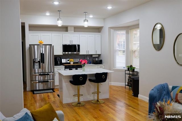 81 Grove Street, East Orange, NJ 07017