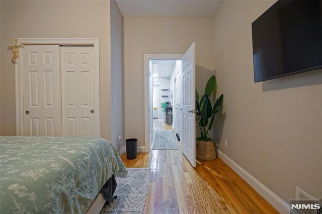 81 Grove Street, East Orange, NJ 07017