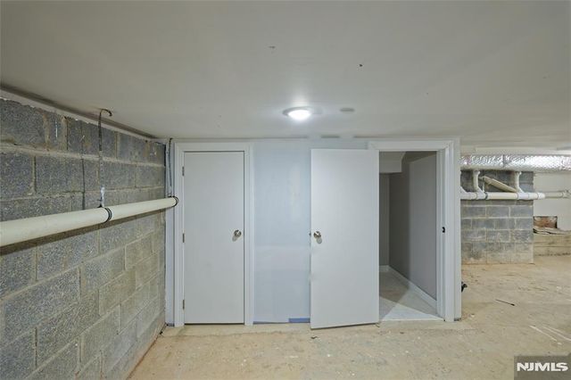 81 Grove Street, East Orange, NJ 07017