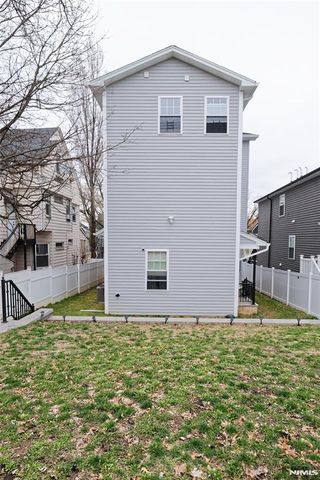 81 Grove Street, East Orange, NJ 07017