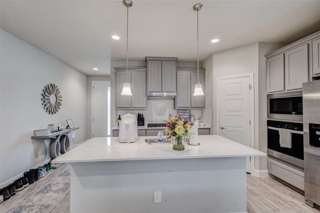 1513 Woodpecker Street, Denton, TX 76205