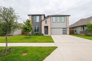 1513 Woodpecker Street, Denton, TX 76205