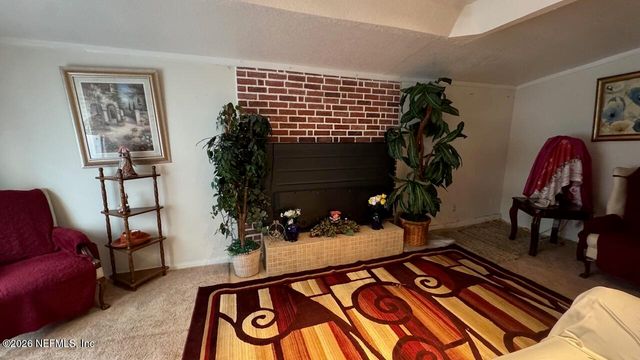 6721 ZIRCON Drive, Jacksonville, FL 32210