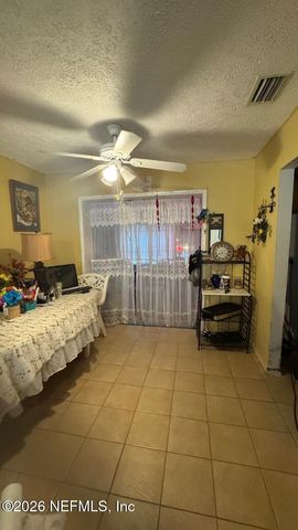 6721 ZIRCON Drive, Jacksonville, FL 32210