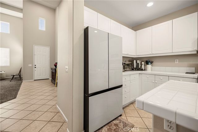 30457 Barcelona, Castaic, CA 91384