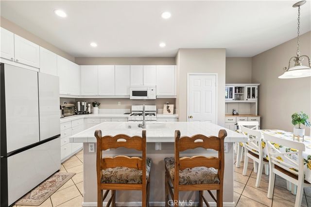 30457 Barcelona, Castaic, CA 91384