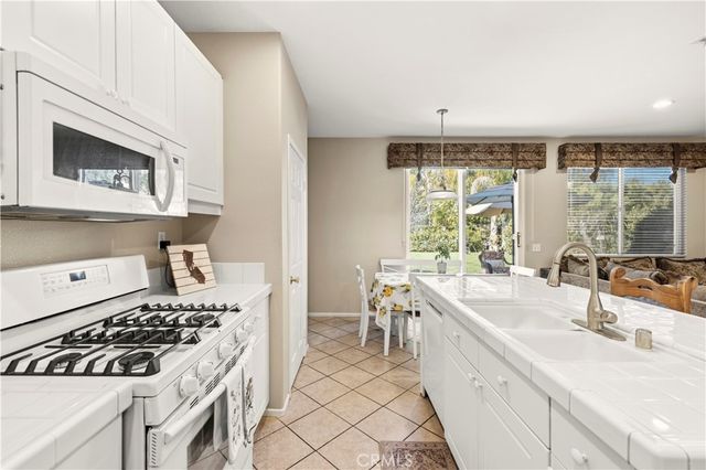 30457 Barcelona, Castaic, CA 91384