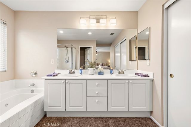 30457 Barcelona, Castaic, CA 91384