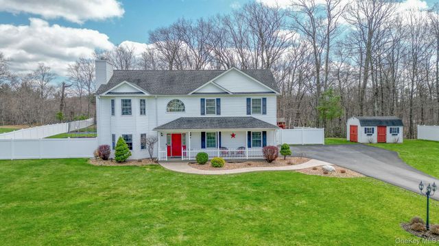 8 Dot Calm Drive, Otisville, NY 10963