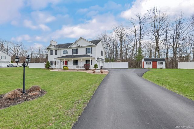 8 Dot Calm Drive, Otisville, NY 10963