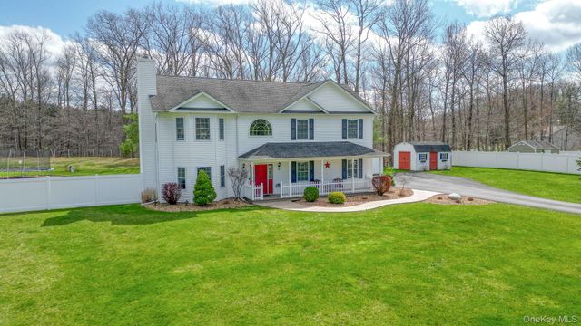8 Dot Calm Drive, Otisville, NY 10963