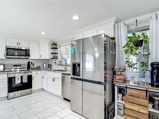 9430 PALM AVENUE, Port Richey, FL 34668