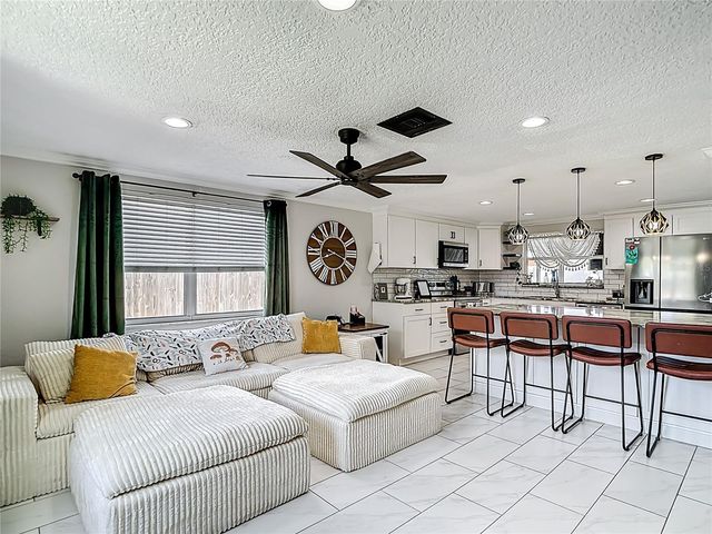 9430 PALM AVENUE, Port Richey, FL 34668