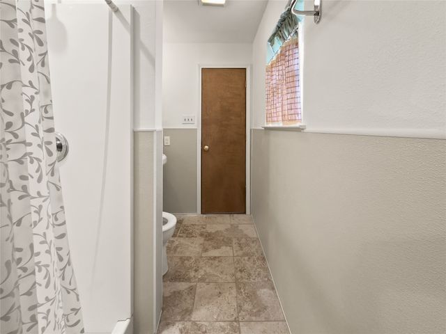 609 NW Lorna Street, Burleson, TX 76028