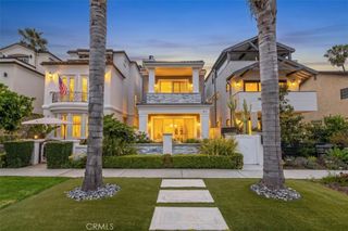 617 12th, Huntington Beach, CA 92648