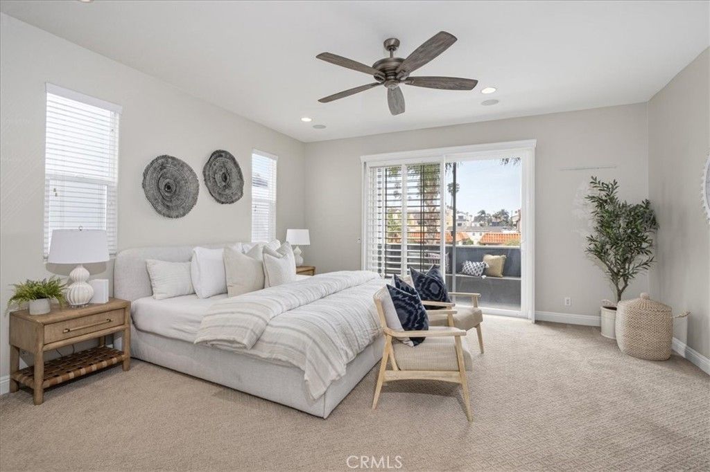 Image 16 of property listing at 617 12th, Huntington Beach, CA 92648