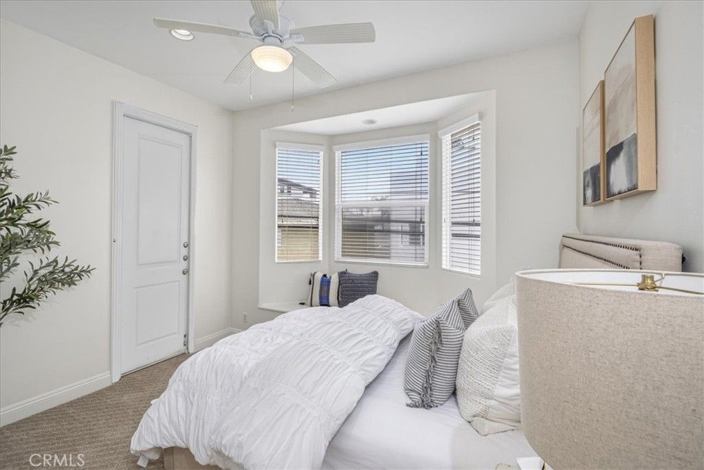Image 24 of property listing at 617 12th, Huntington Beach, CA 92648