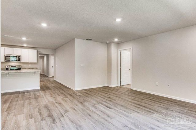 1936 High Ridge Ct, Pensacola, FL 32534