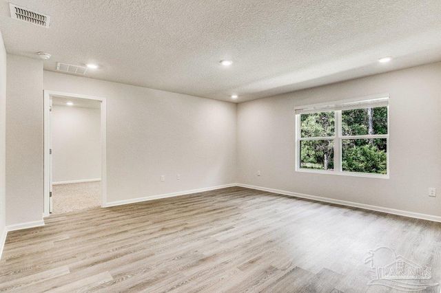 1936 High Ridge Ct, Pensacola, FL 32534