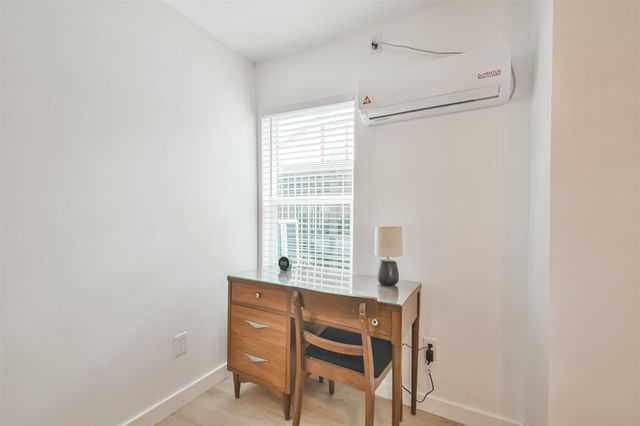 4705 Pease Street, Houston, TX 77023