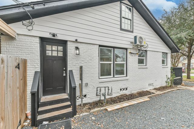 4705 Pease Street, Houston, TX 77023