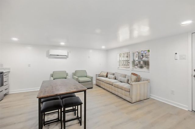 4705 Pease Street, Houston, TX 77023