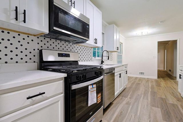 2016 Gibralter Way, Conyers, GA 30012