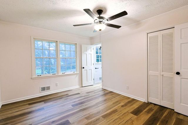 2016 Gibralter Way, Conyers, GA 30012