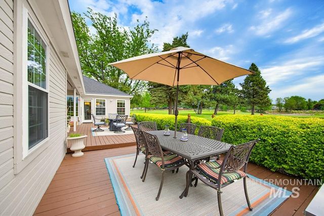 792 N Nicklaus Ln, Eagle, ID 83616