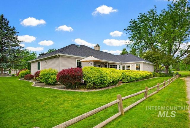 792 N Nicklaus Ln, Eagle, ID 83616