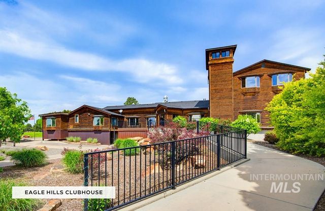 792 N Nicklaus Ln, Eagle, ID 83616