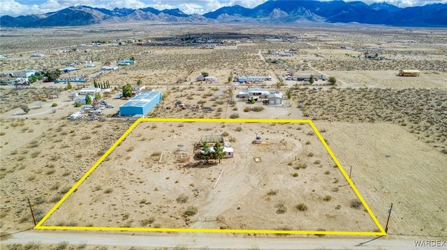 14852 N Edgemont Road, Dolan Springs, AZ 86441