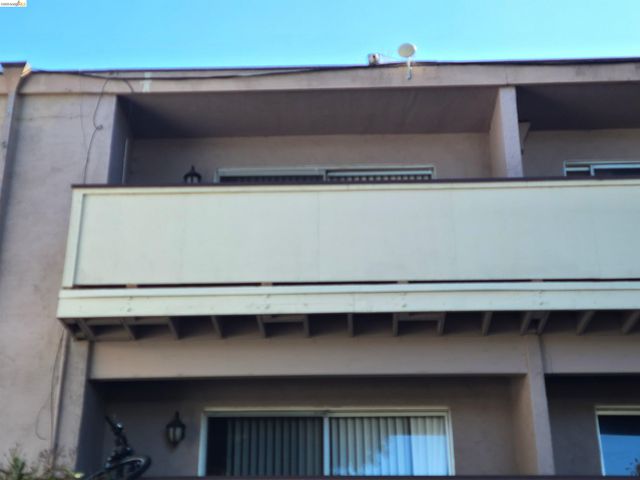 1699 Laguna Street 311, Concord, CA 94520