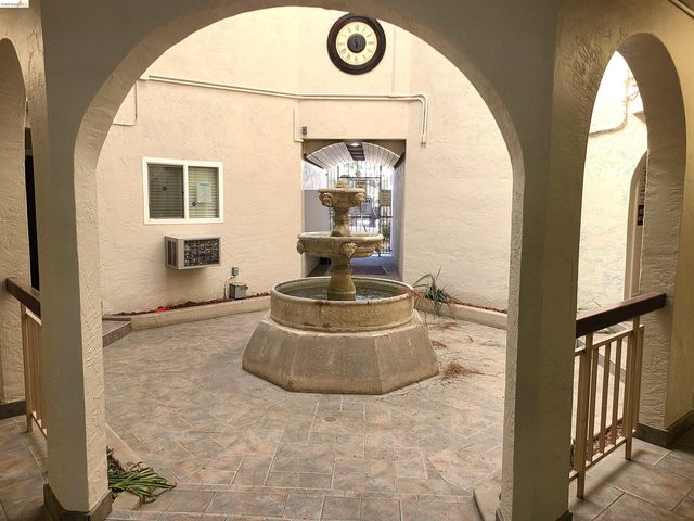 1699 Laguna Street 311, Concord, CA 94520